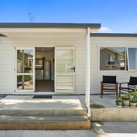 Karori Kabin - Karori Holiday Home เวลลิงตัน ภายนอก รูปภาพ
