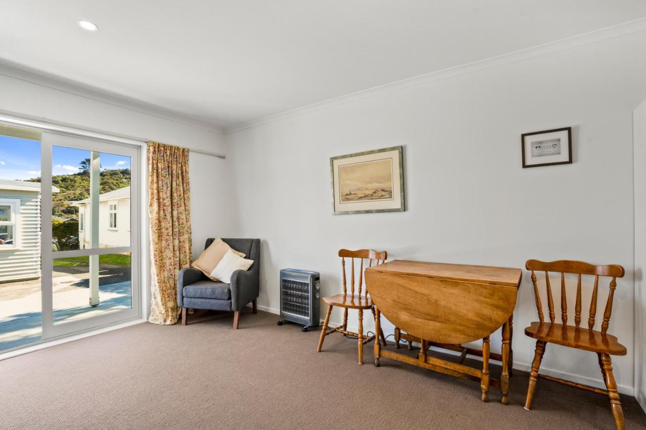 Karori Kabin - Karori Holiday Home เวลลิงตัน ภายนอก รูปภาพ